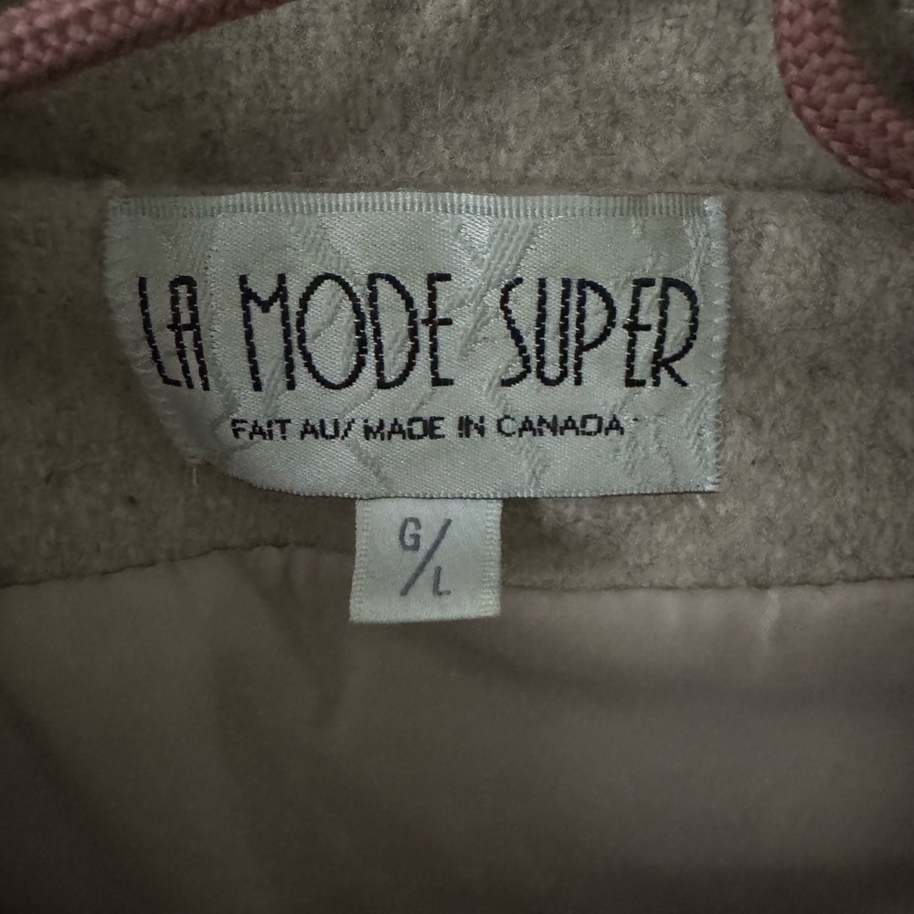 Vintage Gray Wool Jacket with Bear and Tree Embroidery - Picture 6 of 7